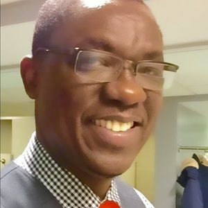 Meet your Posher, Max